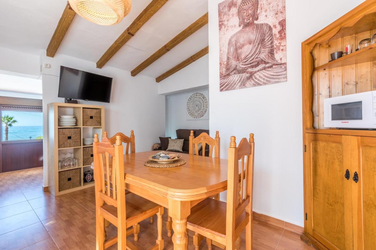Apartamento A Pie De Playa Benajarafe Kültér fotó