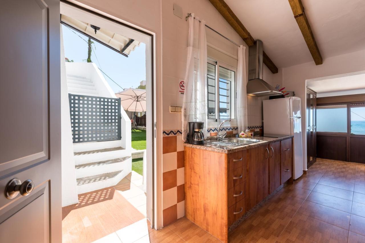 Apartamento A Pie De Playa Benajarafe Kültér fotó